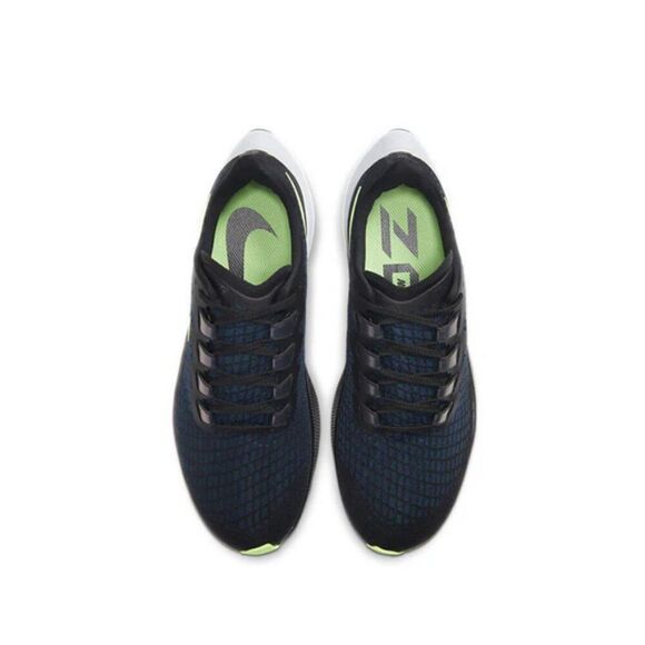 NEW NIKE Air Zoom Pegasus 37 Black Green Eggplant trim 8 US 41 EUR